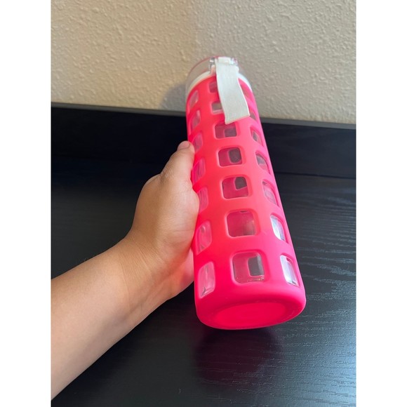 Ello Syndicate Glass Water Bottle With One touch flip top Pink 20Oz - Picture 4 of 8
